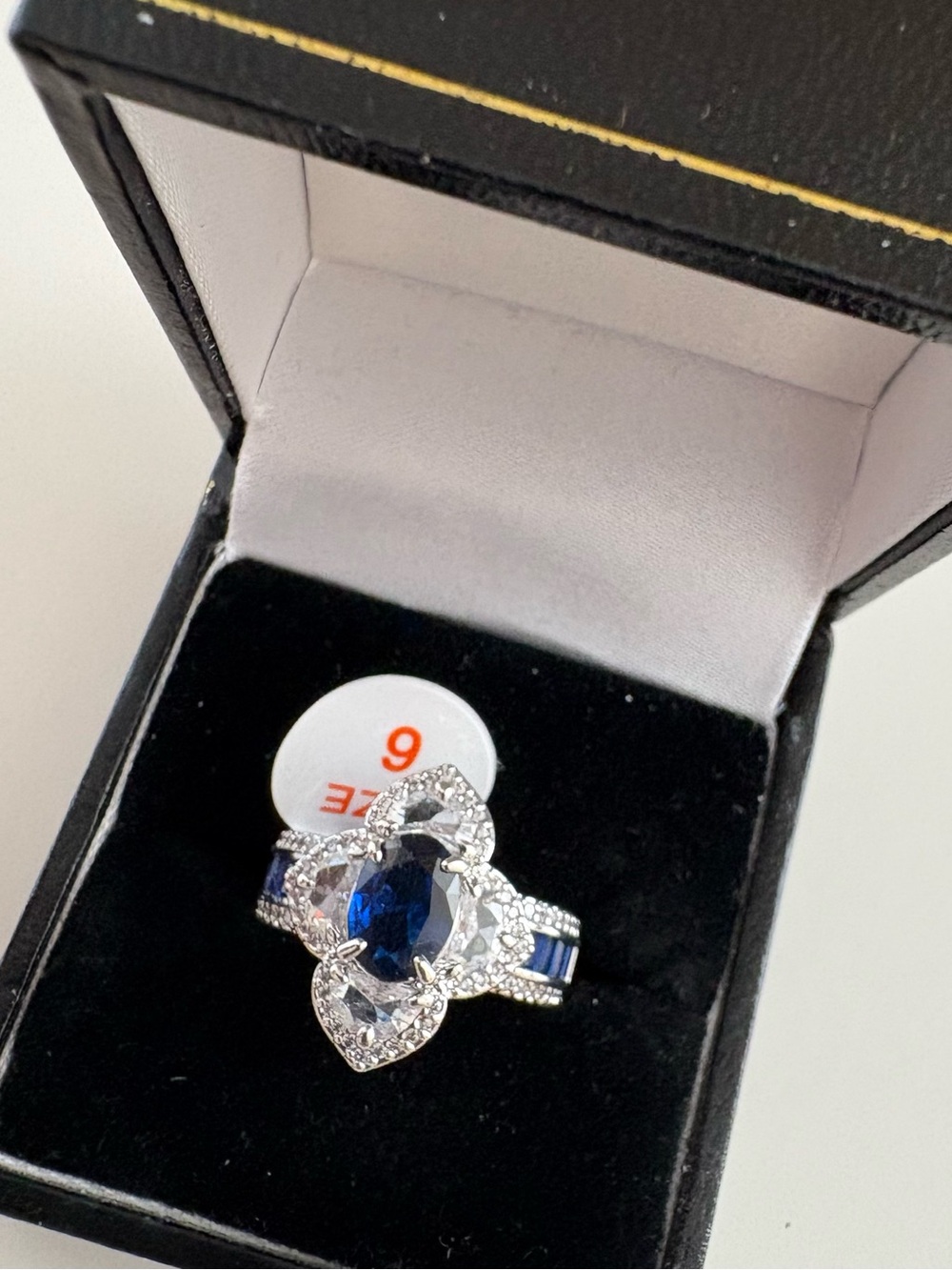 Bomb Party Sept26 Boss in Heels Ring RG96003 Sapphire Rhodium Plating